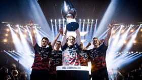 季前邀请赛战报：TH让一追二险胜GEN，新阵容展现韧性。